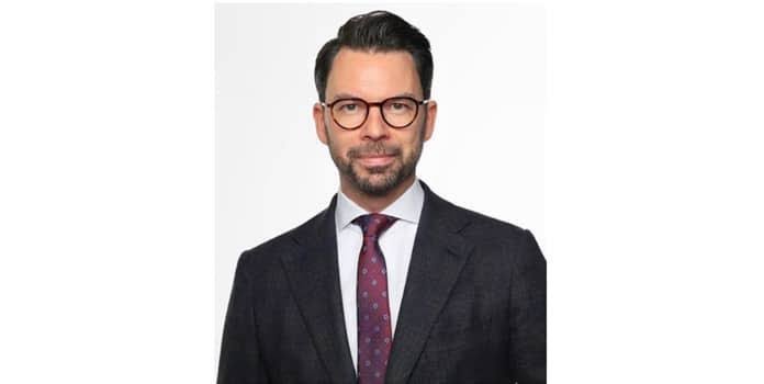 Dr. Karl Pfaff